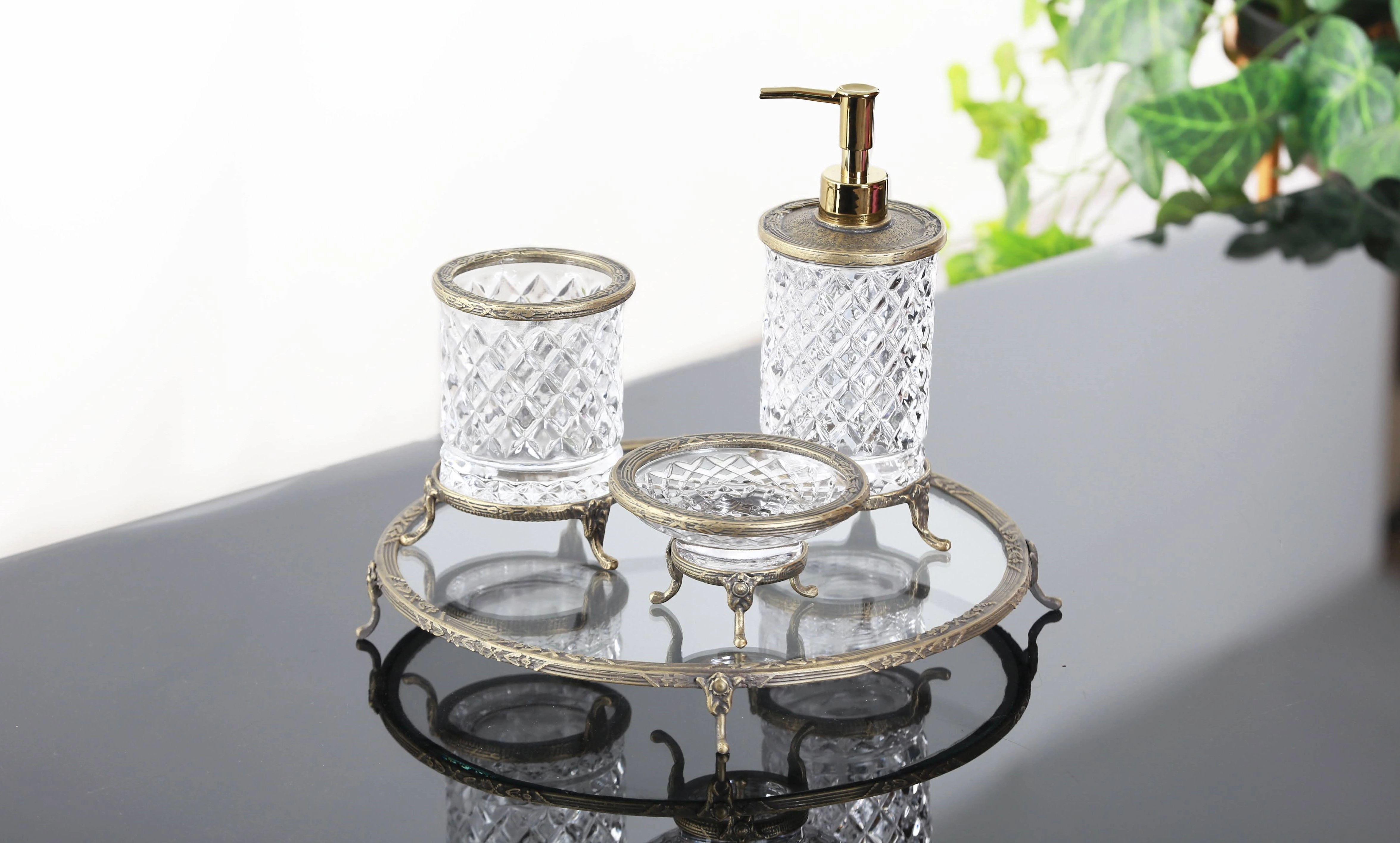 4 PARÇA BANYO SETİ ANTİK