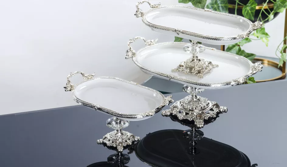 30X16 CM PORSELEN OVAL KULPLU AYAKLI SUNUM GÜMÜŞ