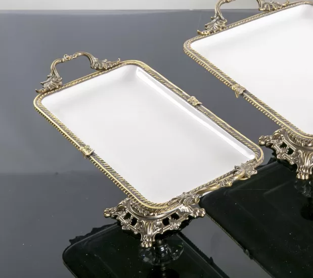 30X14 CM PORSELEN DİKDÖRTGEN KULPLU AYAKLI SUNUM OKSİT