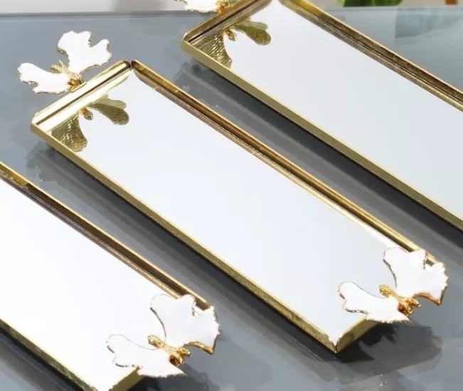 KELEBEK DİKDÖRTGEN TEPSİ ORTA ALTIN 47X10.5 CM MİNE